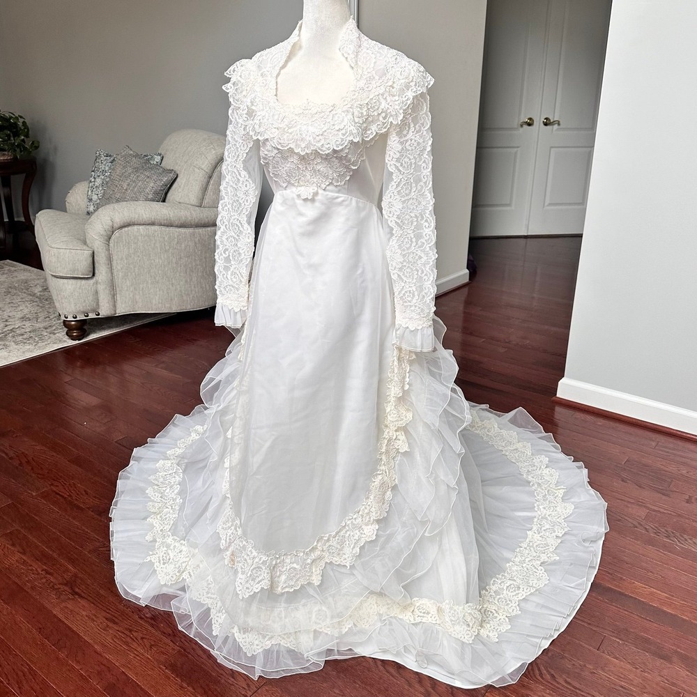 Vintage 80s 90s Handmade Long Sleeve Wedding Dress Prairie Valley Girl Lace
